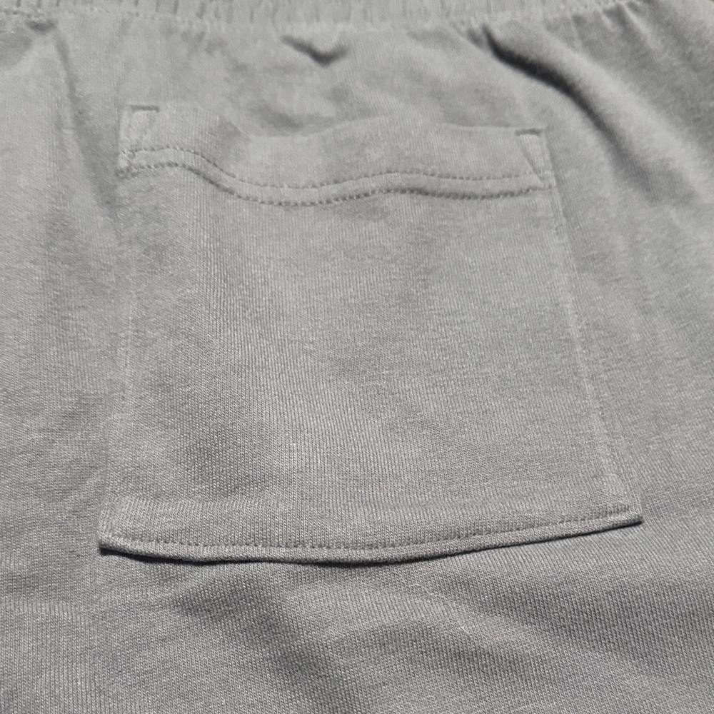 Gilly Hicks Men's Athletic Gray Shorts - Picture 8 of 9
